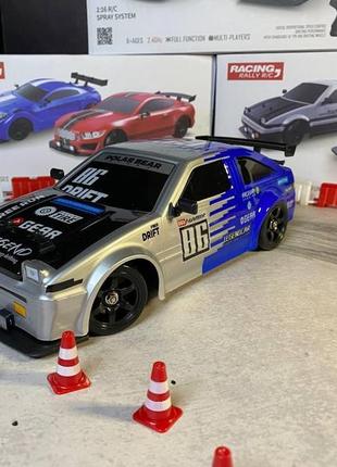 Дрифт машинка на радиоуправлении toyota trueno ae86 28.5см 1:16. машинка на пульте для дрифта5 фото