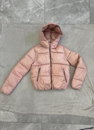 Куртка весня bershka