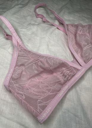 Бюстгалтер