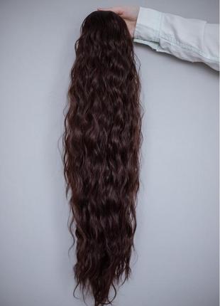 Коричневый волнистый очень длинный хвост на резинке затяжке