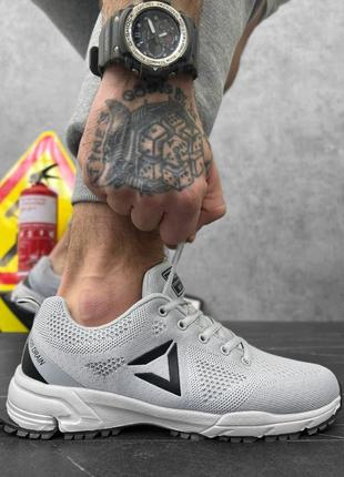 Кроссовки limited grey