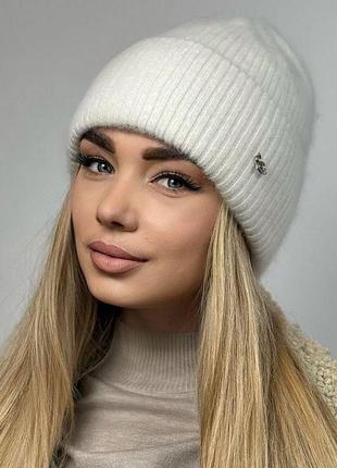 Ангорова жіноча зимова шапка на флісі3 фото