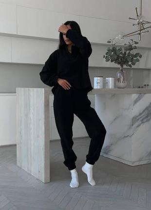 Чорний жіночий зимовий флісовий костюм кофта штани2 фото