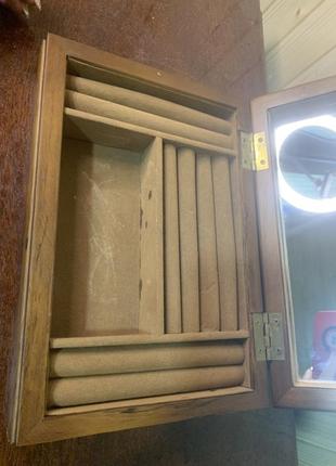 Шкатулка для украшений