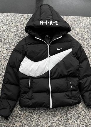 Мужская теплая куртка lux nike на зиму в черно-белом цвете premium качества, стильная и удобная куртка на каждый день