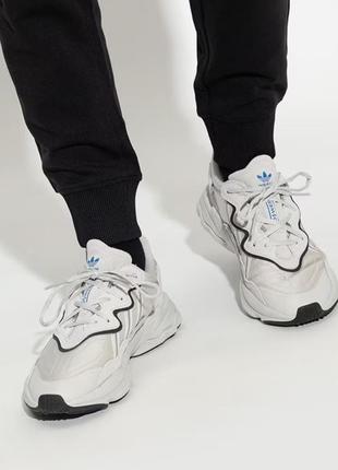 Кроссовки adidas ozweego hp63371 фото