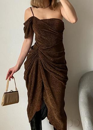 Вечернее платье асимметричного кроя с люрексом1 фото
