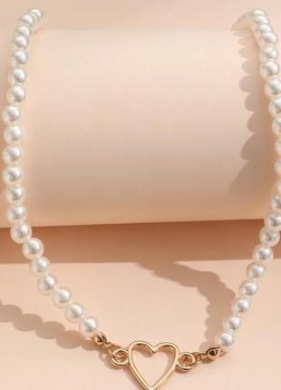 Жіноче намисто перлове із серцем2 фото