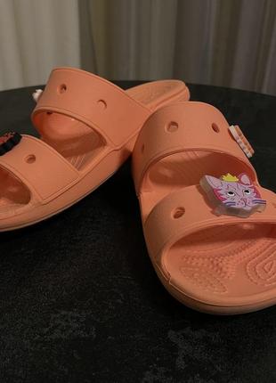 Classic crocs sandal