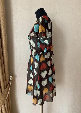 Платье-бабочка мини в сердечки3 фото