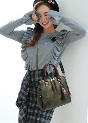 Вместительная женская сумка с брелком, стильная сумочка для девушки с подвеской6 фото