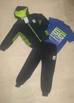 Спортивный костюм с футболкой в комплекте венгрия, 116 размер