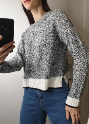 Базовый укороченный свитер меланж джемпер под горло с контрастной полоской3 фото