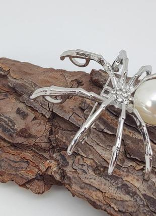 Брошь бижутерная паук с жемчугом им. арт. 045534 фото