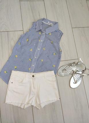Белые короткие шорты летние