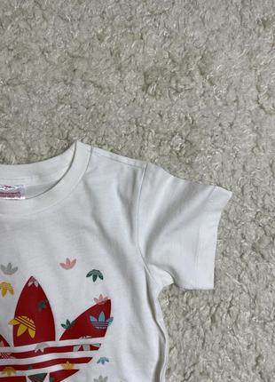 Футболка для немовлят adidas originals fm6725 - t-shirt - baby - white/multco5 фото