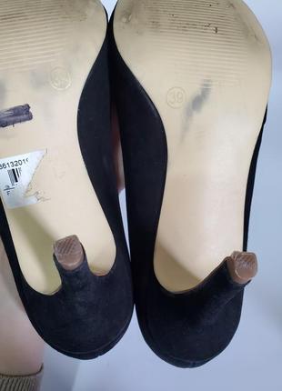 Жіночі класичні замшеві туфлі-ловники від face8 фото
