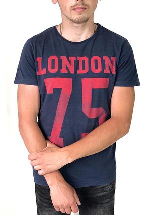 Футболка з принтом london