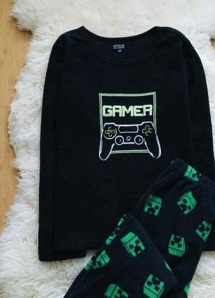 8-9 років, 128-134 зріст primark флісова піжама gamer. тепла, м"якенька, штаніки на манжетах. стан і2 фото