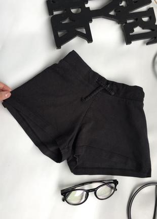 Черные шорты от h&m