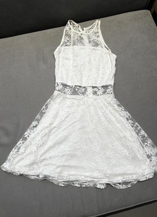 Міні сукня з гіпюру