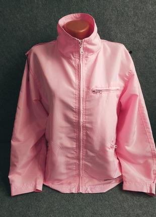 Легкая курточка ветровка розового цвета 48-50 размера