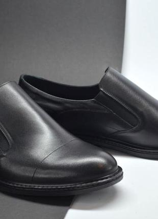 Мужские демисезонные кожаные туфли черные ikos 169123 фото