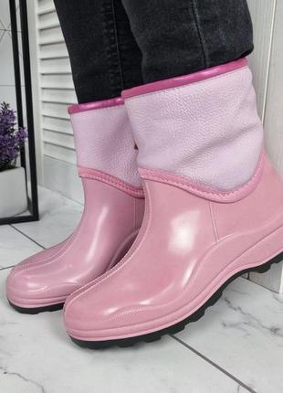 Гумові чоботи на флісі рожевого кольору — чудовий захист ніжок від води8 фото