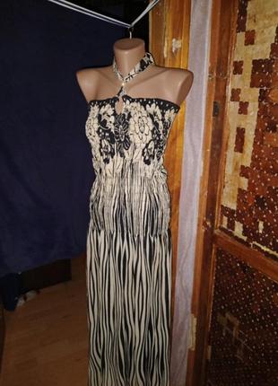 Нарядна шифонова сукня макси.