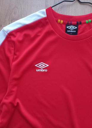 Umbro дышащая футболка l-xl-размер. оригинал новая