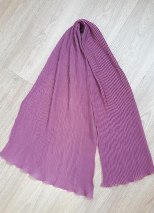 Изумительно красивый шарф -плисе фиолетового цвета