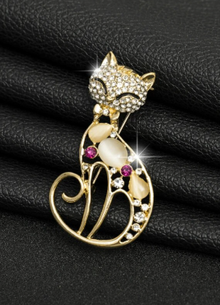 Брошка кішка