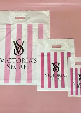 Фирменная упаковка от victoria’s secret5 фото