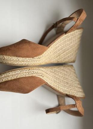 Женские соломенные туфли / босоножки на платформе8 фото