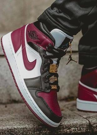 ✅мужские кроссовки ✅nike air jordan 1 mid se black dark beetroot