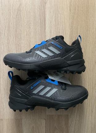 Adidas terrex swift r3