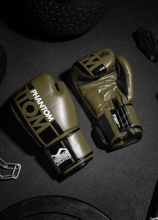 Боксерские перчатки спортивные тренировочные для бокса phantom army green 16 унций (капа в подарок) dm-118 фото