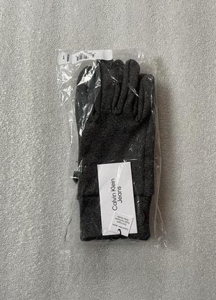 Новые перчатки calvin klein (ck neoprene monogram logo gloves) с америки s-m,l-xl10 фото