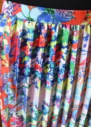 Крутая терракотовая цветочная яркая плиссированная юбка в складку в принт от h&amp;m! размер м- l7 фото