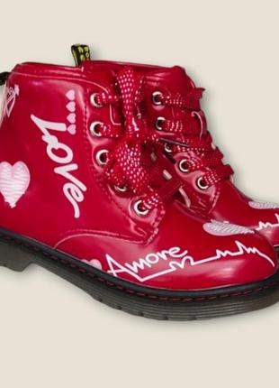 Красные стильные яркие деми ботинки для девочки утепленые флис весна, осень love ❤️8 фото