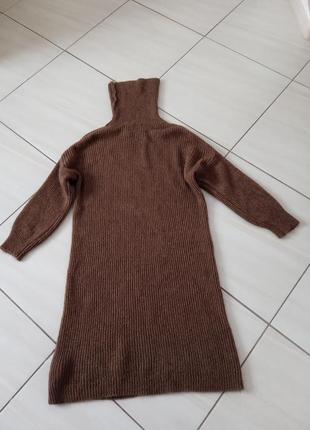 Стильное платье свитер под шею2 фото