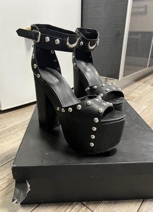 Туфлі killstar