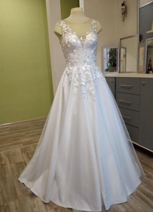 Новое свадебное платье9 фото