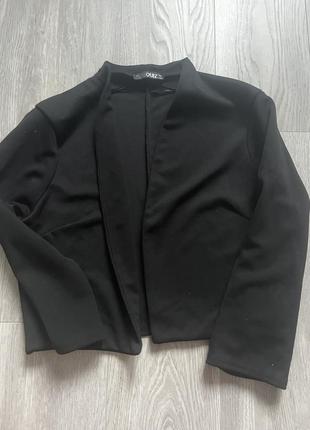 Укороченный пиджак накидка