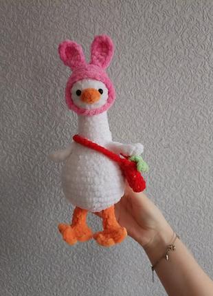 Плюшевая игрушка гусь