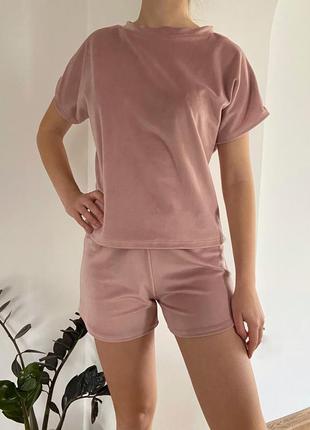 Велюрова піжама