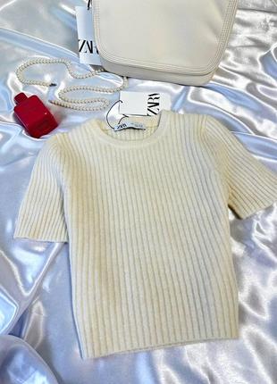 Топ з вовною zara в рубчик молочного кольору