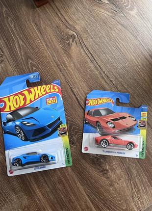 Hot wheels машинки lamborghini miura lotus elise