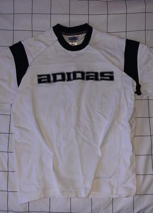 Вінтажна футболка adidas vintage
