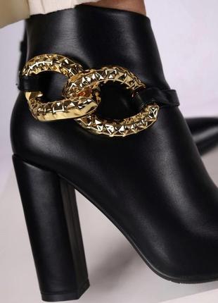 Черевики хіт